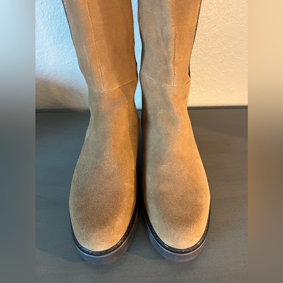 Donald Pliner Codie Suede Boots - Picture 3 of 15